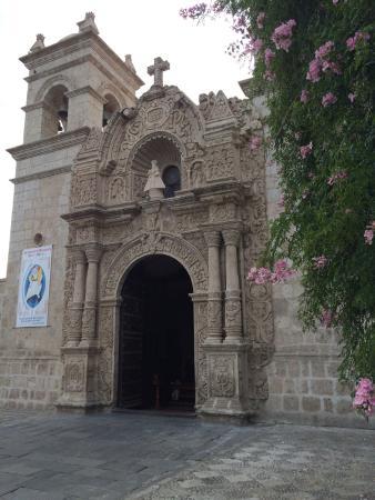 Iglesia de San Miguel Arcángel